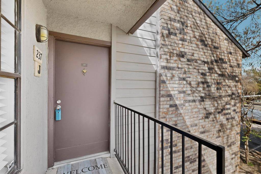 5335 Bent Tree Forest Drive #237, Dallas, TX 75248