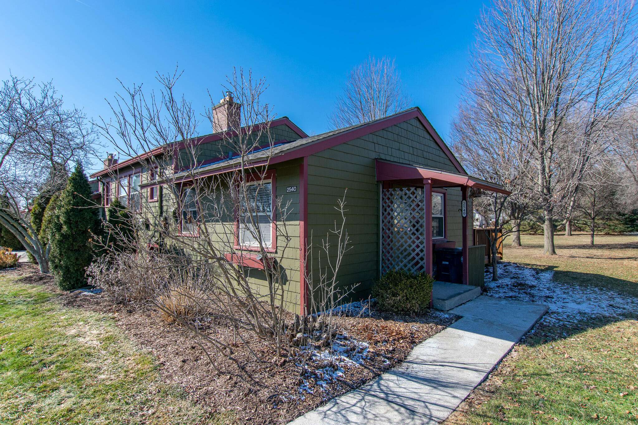 2540 Pittsfield BLVD, Ann Arbor, MI 48104