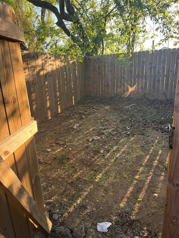 500 Renee Drive, Irving, TX 75061