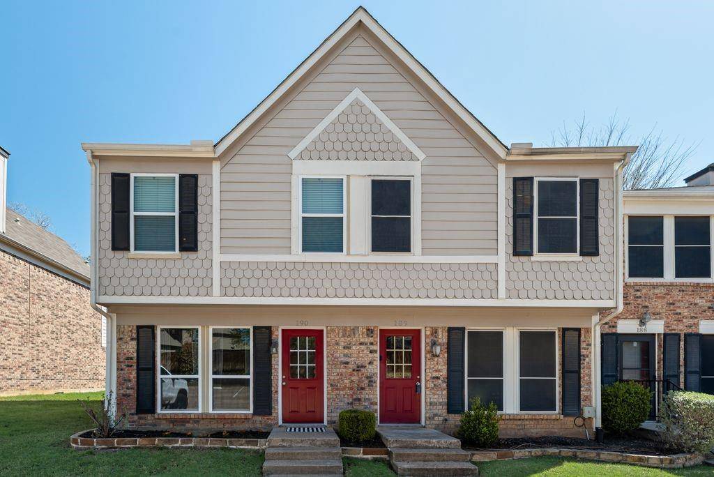 190 Merlin Way, Euless, TX 76039