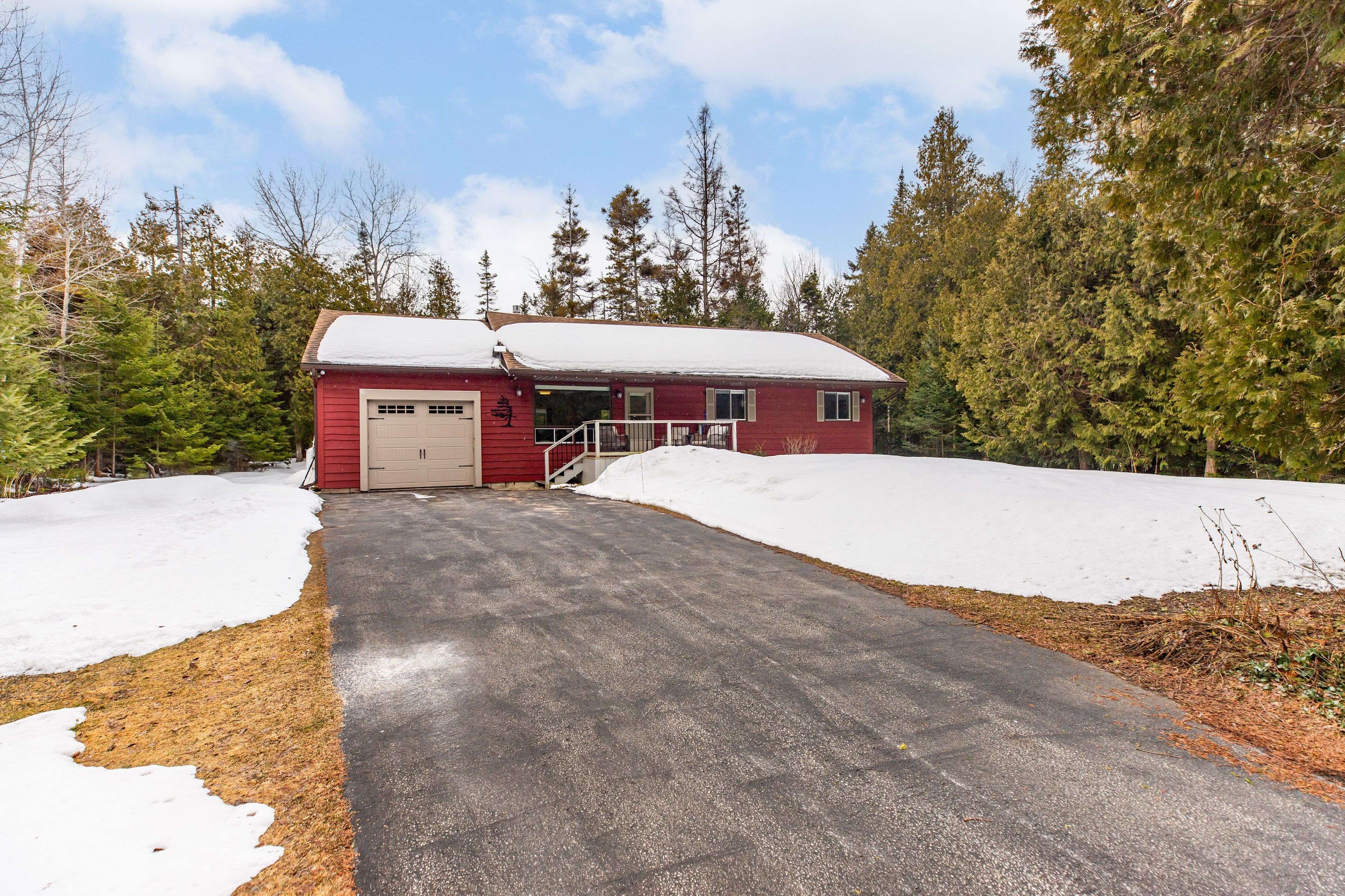 159 Burma RD, Northern Bruce Peninsula, ON N0H 1W0