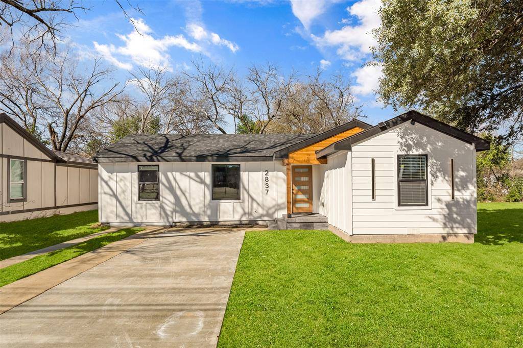 2837 Elsie Faye Heggins Street, Dallas, TX 75215