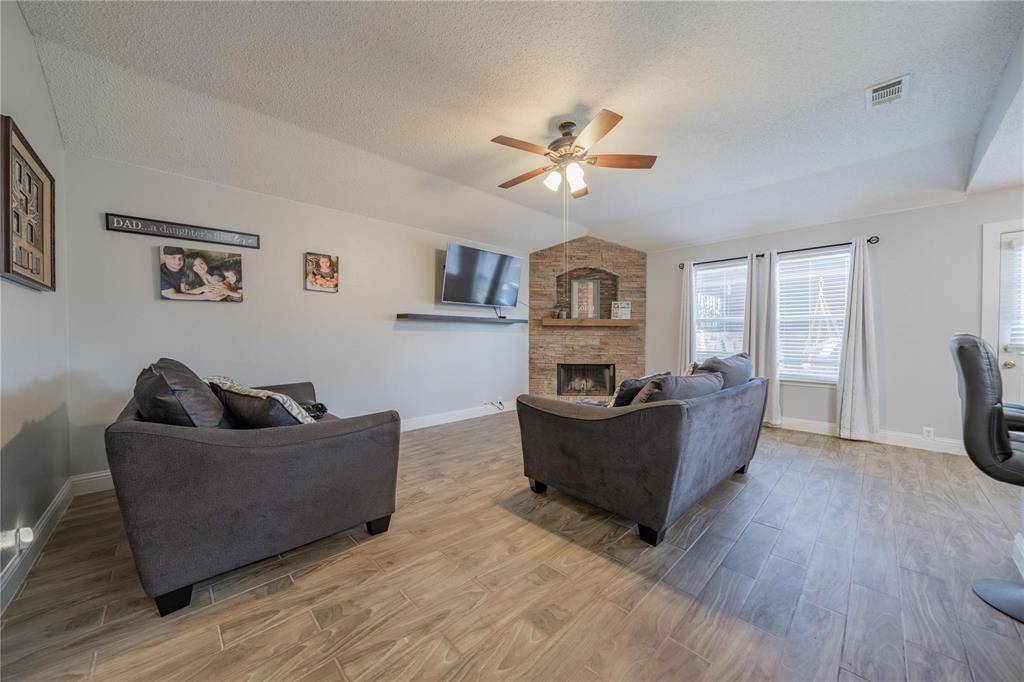 4005 Tuscany Court, Denton, TX 76226