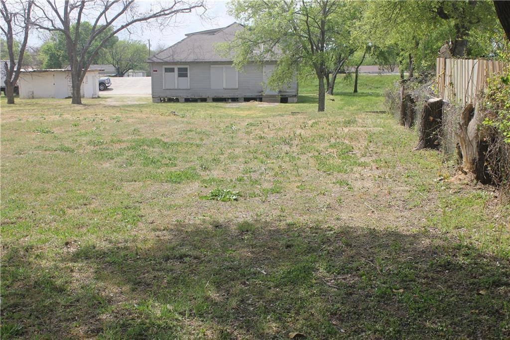 212 Loop 340, Bellmead, TX 76705