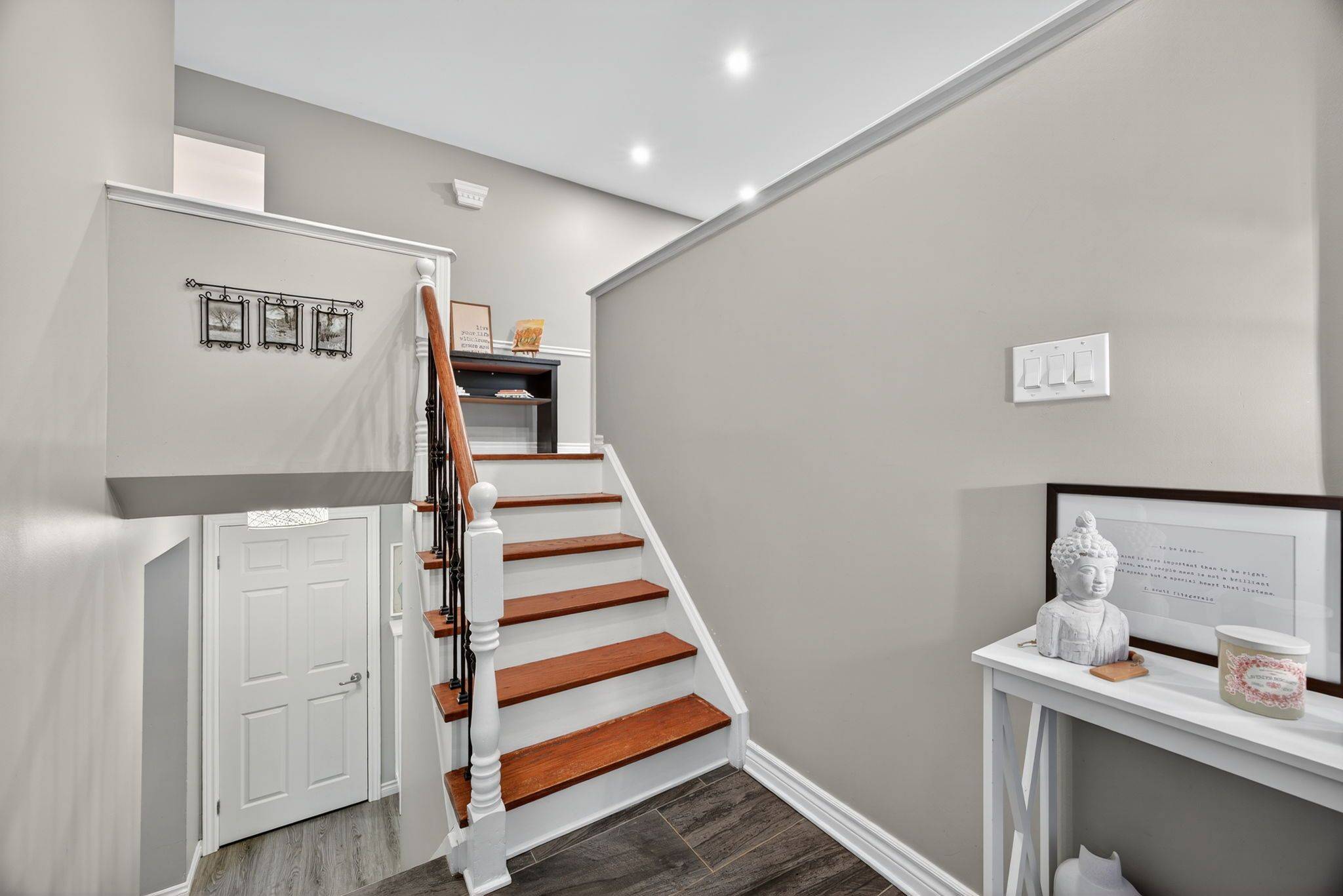 17 Pine Park BLVD, Adjala-tosorontio, ON L0M 1J0