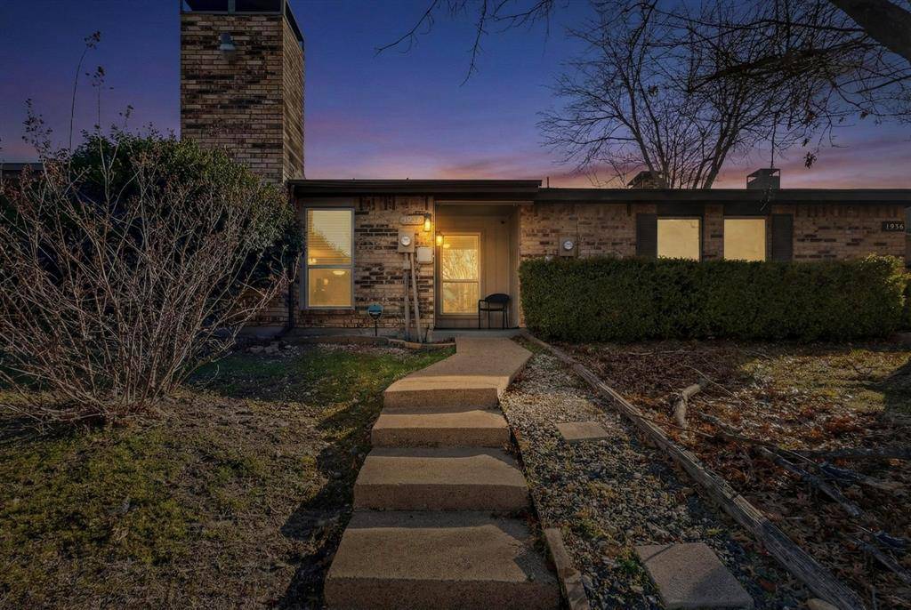 1940 Abshire Lane, Dallas, TX 75228