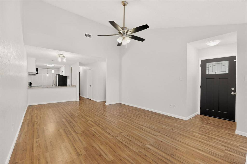 1940 Abshire Lane, Dallas, TX 75228