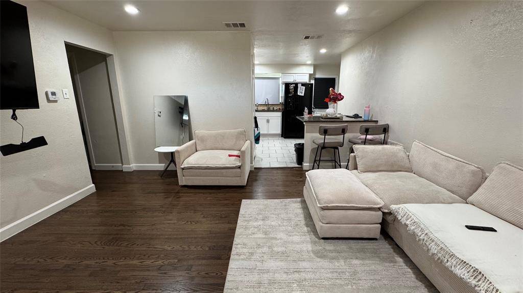 1822 Highland Street, Mesquite, TX 75149