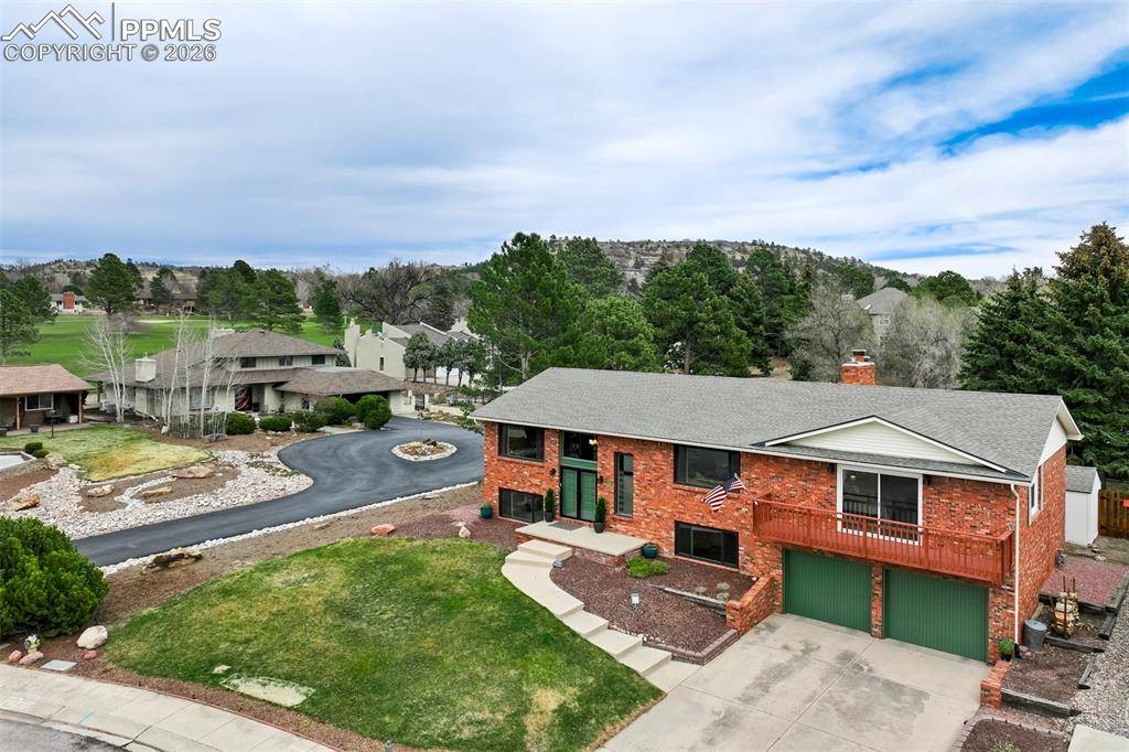 2832 Country Club CIR, Colorado Springs, CO 80909
