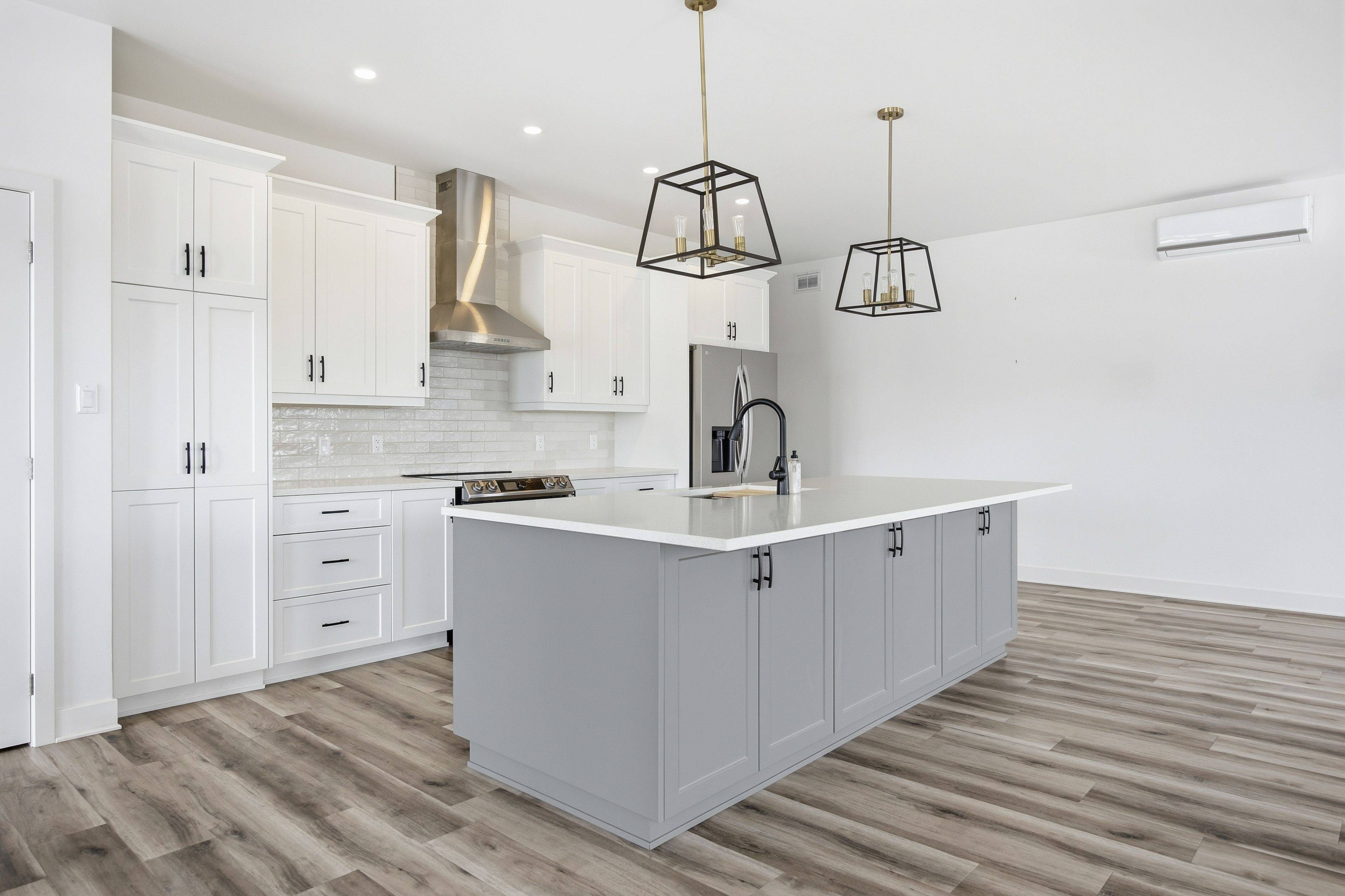 456 Pine GRV, Lanark Highlands, ON K0G 1K0