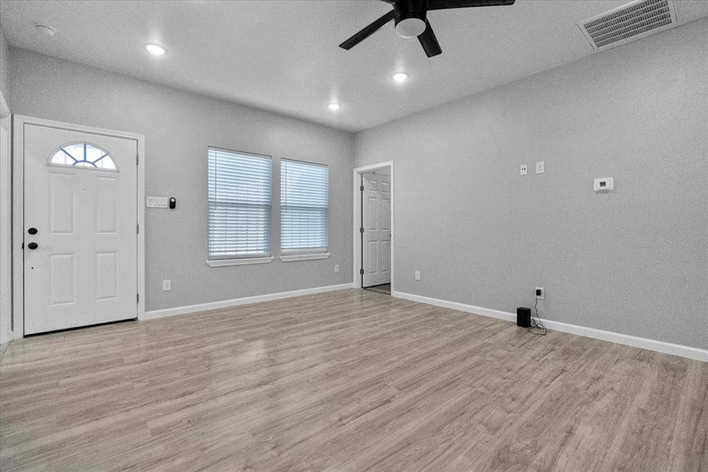 3512 Hamilton Avenue, Dallas, TX 75210