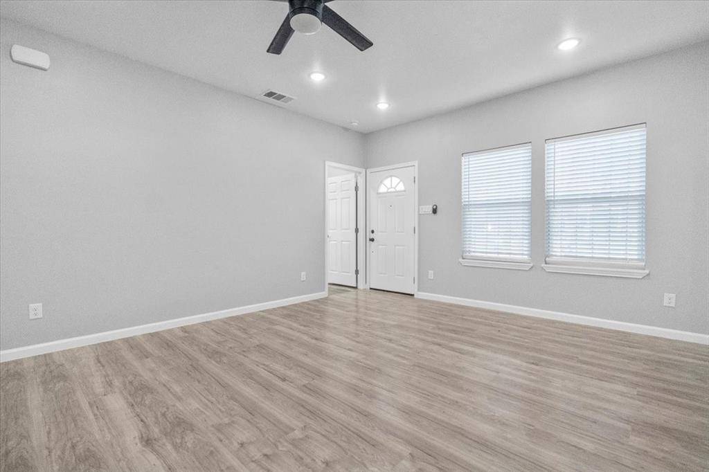 3512 Hamilton Avenue, Dallas, TX 75210