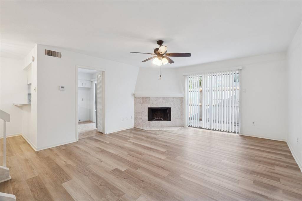 883 Dublin Drive #B, Richardson, TX 75080