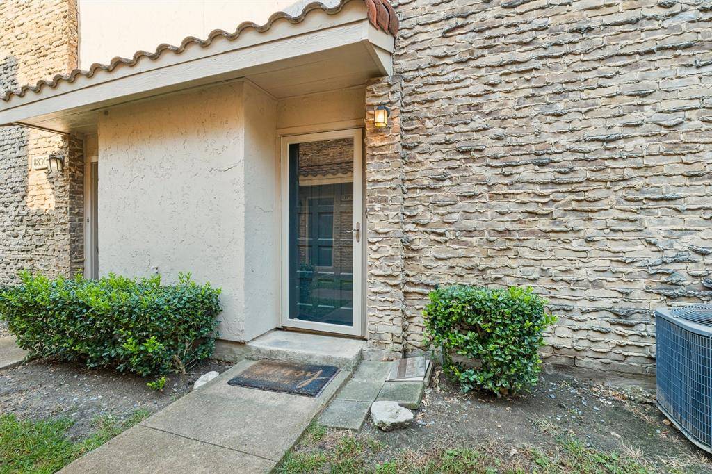 883 Dublin Drive #B, Richardson, TX 75080