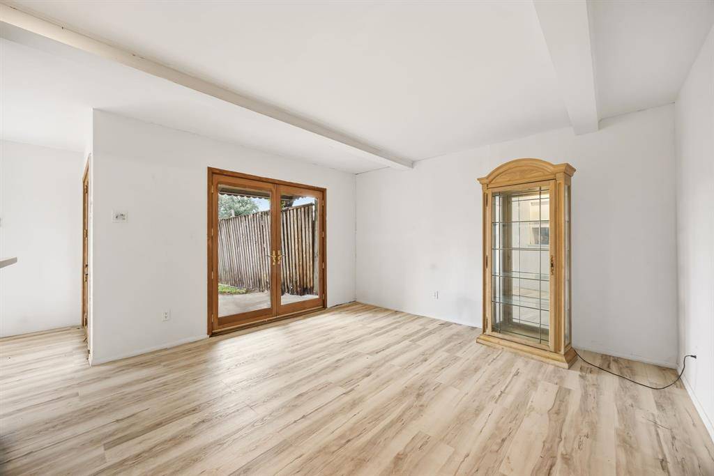 438 Arborview Drive, Garland, TX 75043