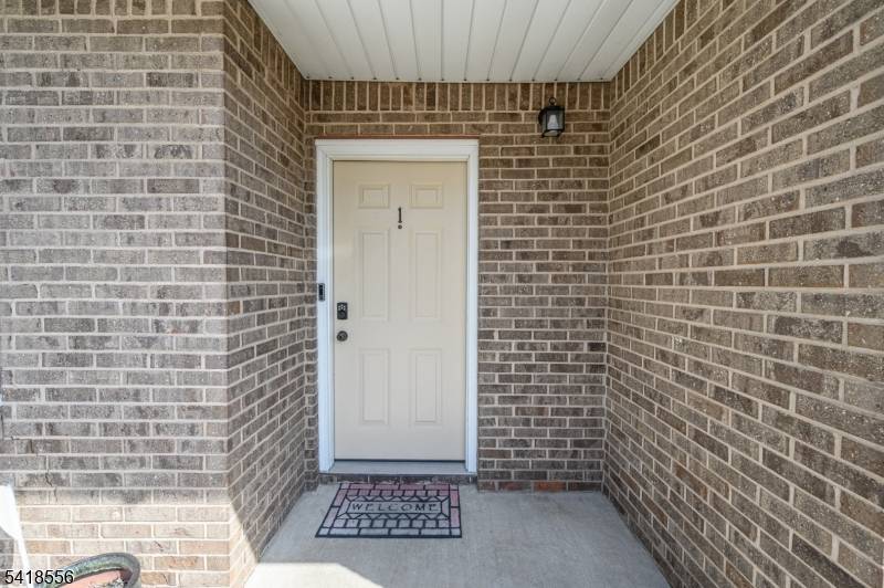 235 Dakota St, Paterson City, NJ 07503