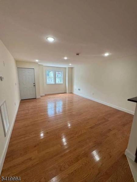 231 Rhode Island Ave, East Orange City, NJ 07018