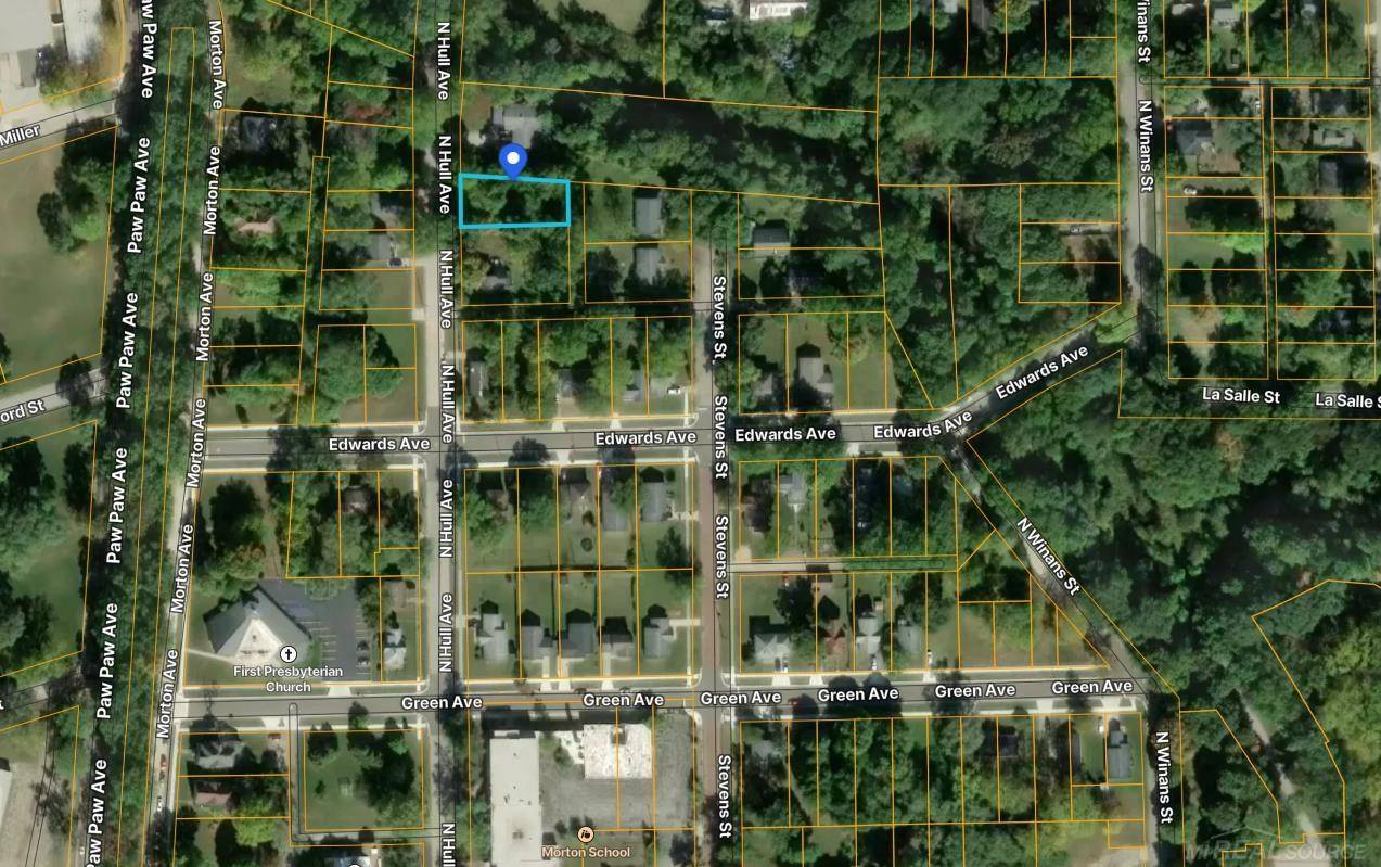 381 N Hull AVE, Benton Harbor, MI 49022