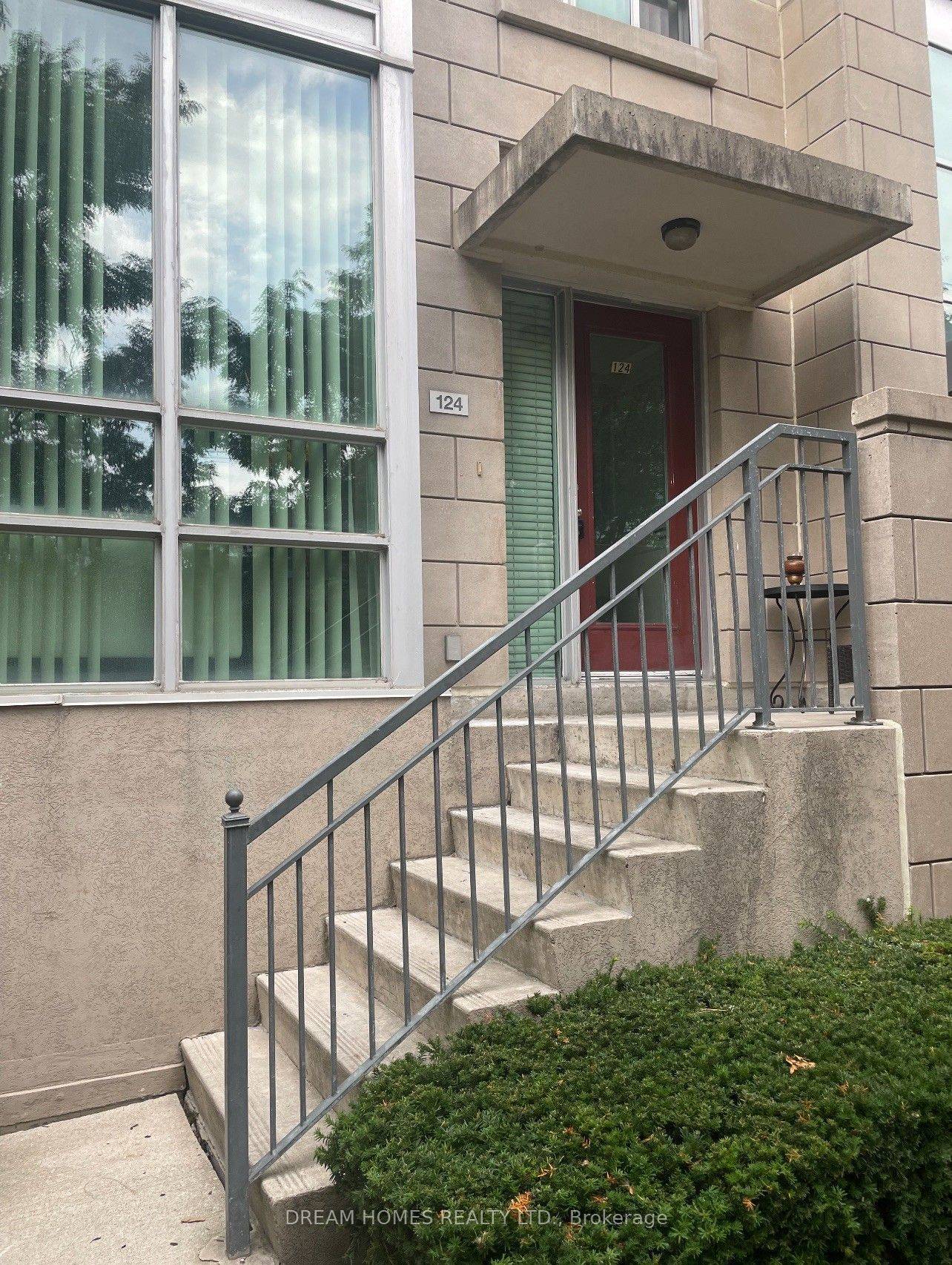 70 Absolute AVE #124, Mississauga, ON L4Z 0A4