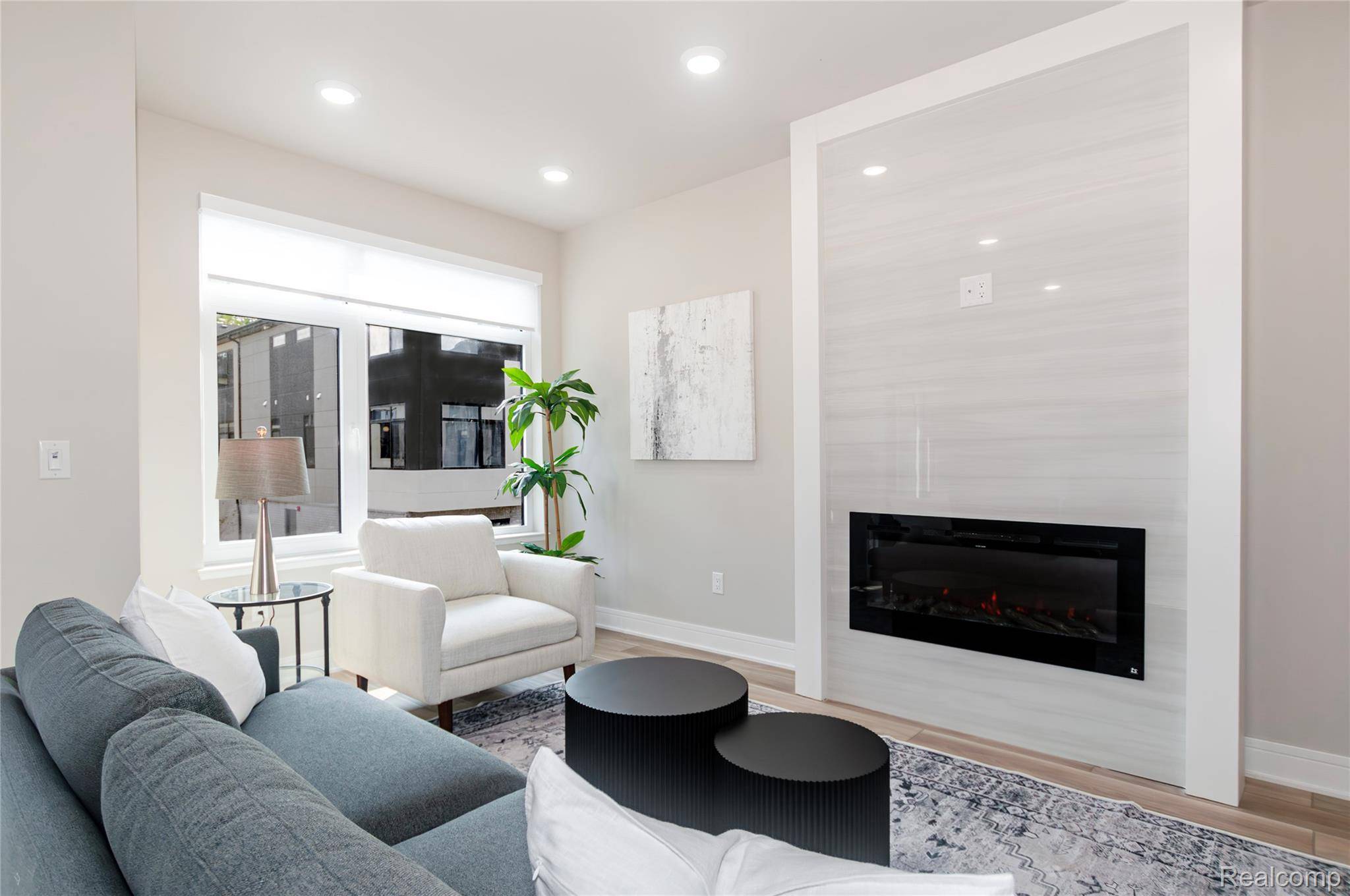 212 Innovation DR, Dearborn, MI 48126