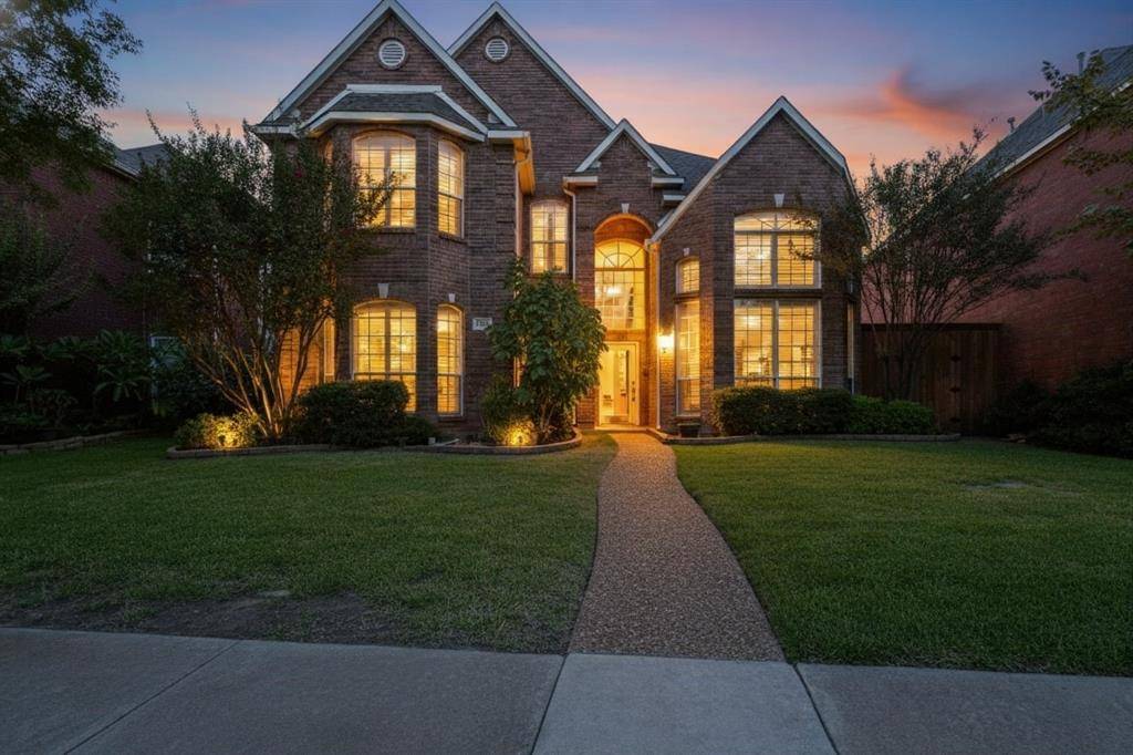 906 Beau Drive, Coppell, TX 75019