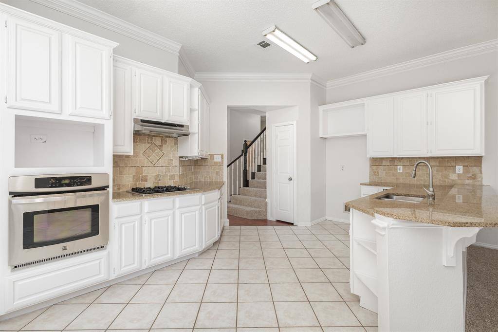 906 Beau Drive, Coppell, TX 75019