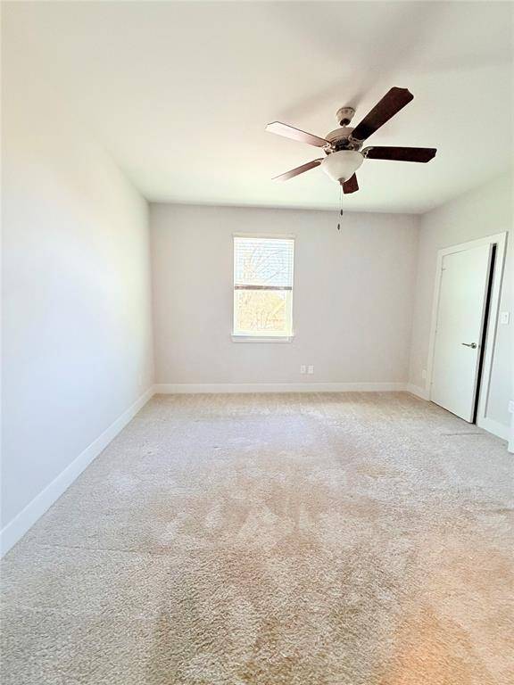 212 Stellariga Place, Dallas, TX 75203