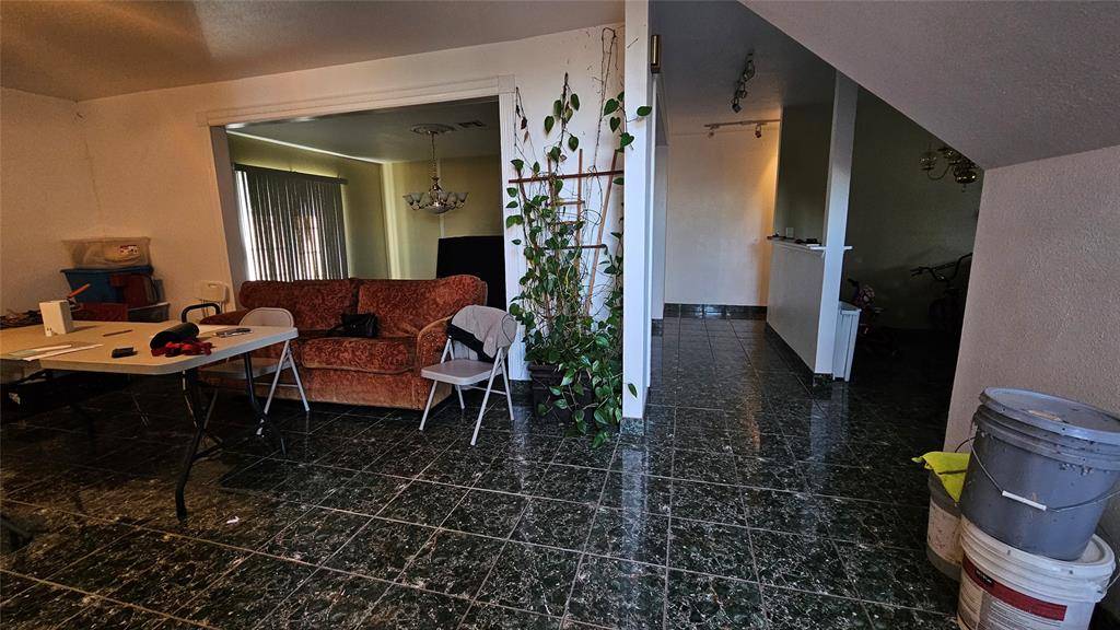 8736 Johns Road, Alvarado, TX 76009