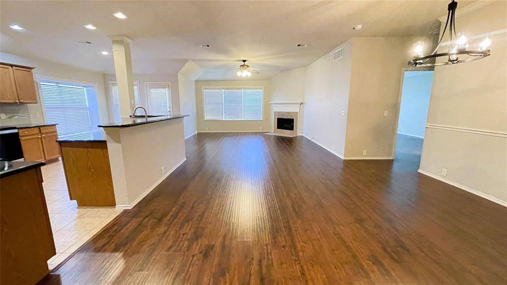 1002 Tabasco Trail, Arlington, TX 76002