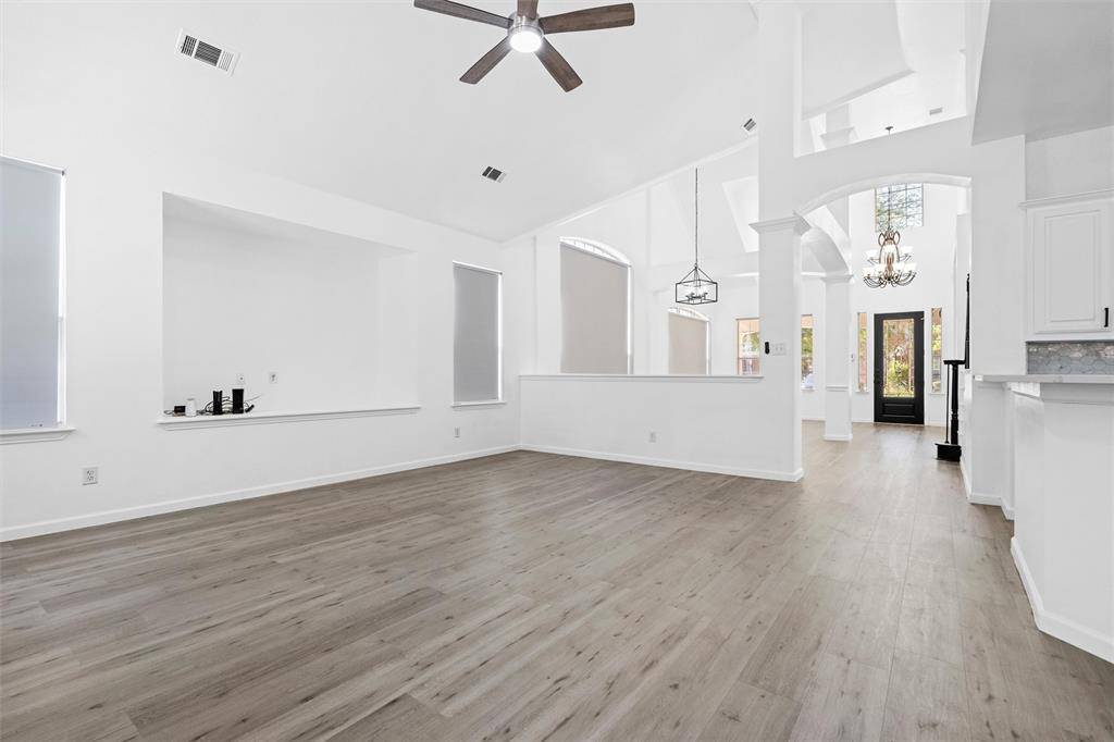 4201 Iron Lane, Mansfield, TX 76063