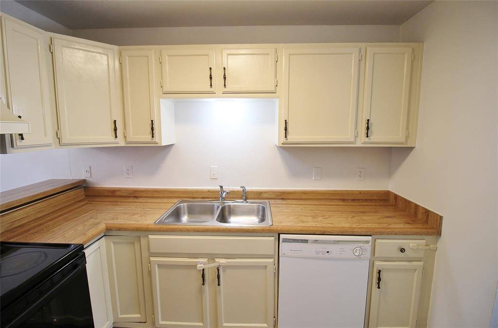 1406 Butterfield Drive, Mesquite, TX 75150