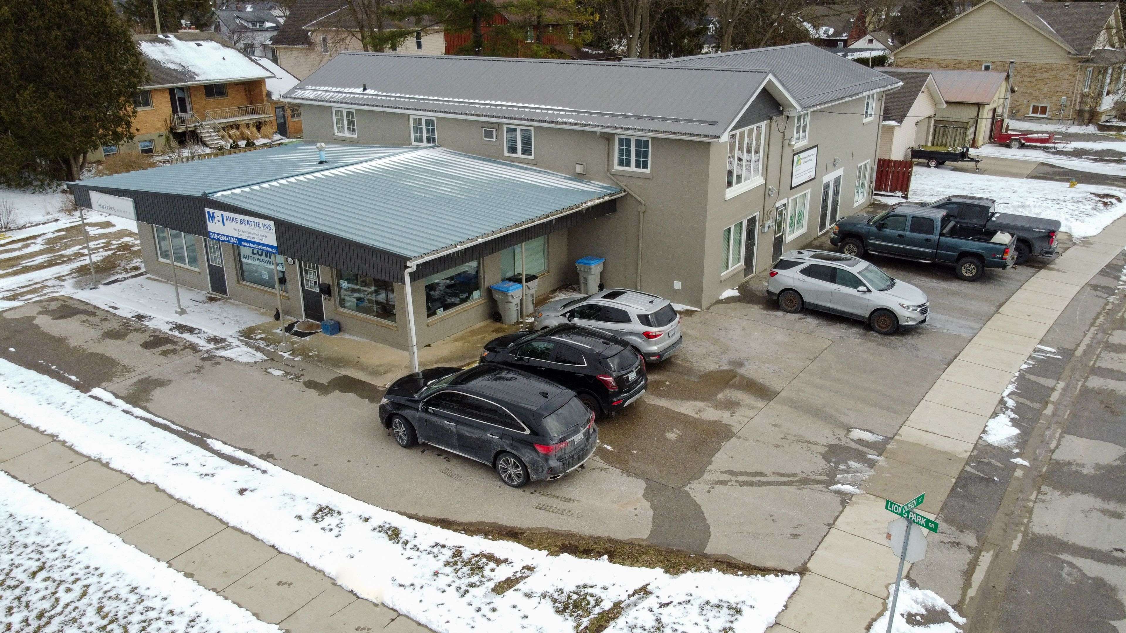 633 Lions Park DR, Strathroy-caradoc, ON N0L 1W0