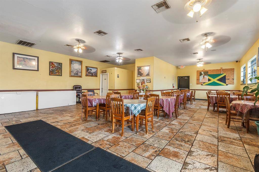 2717 Martin Luther King Jr Boulevard, Dallas, TX 75215