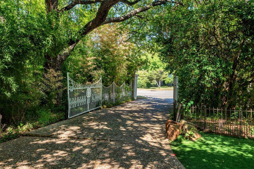 9909 Preston Road, Dallas, TX 75230