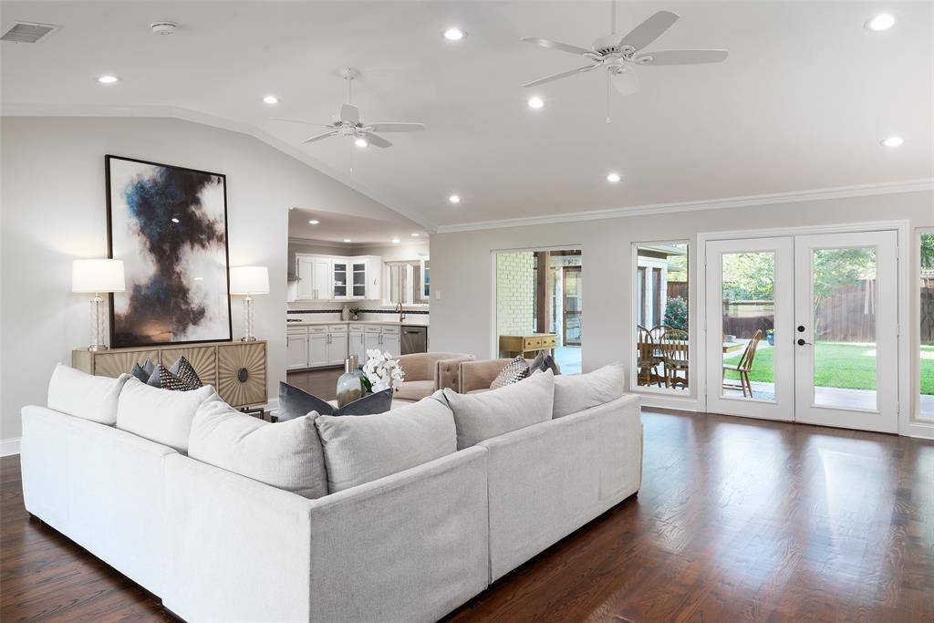 3867 Beutel Court, Dallas, TX 75229