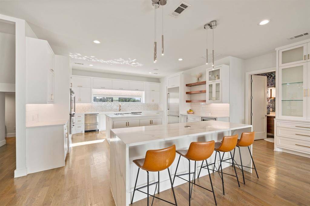 5615 Brookstown Drive, Dallas, TX 75230