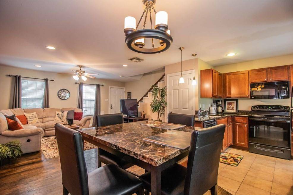 2824 Minert Street, Dallas, TX 75219