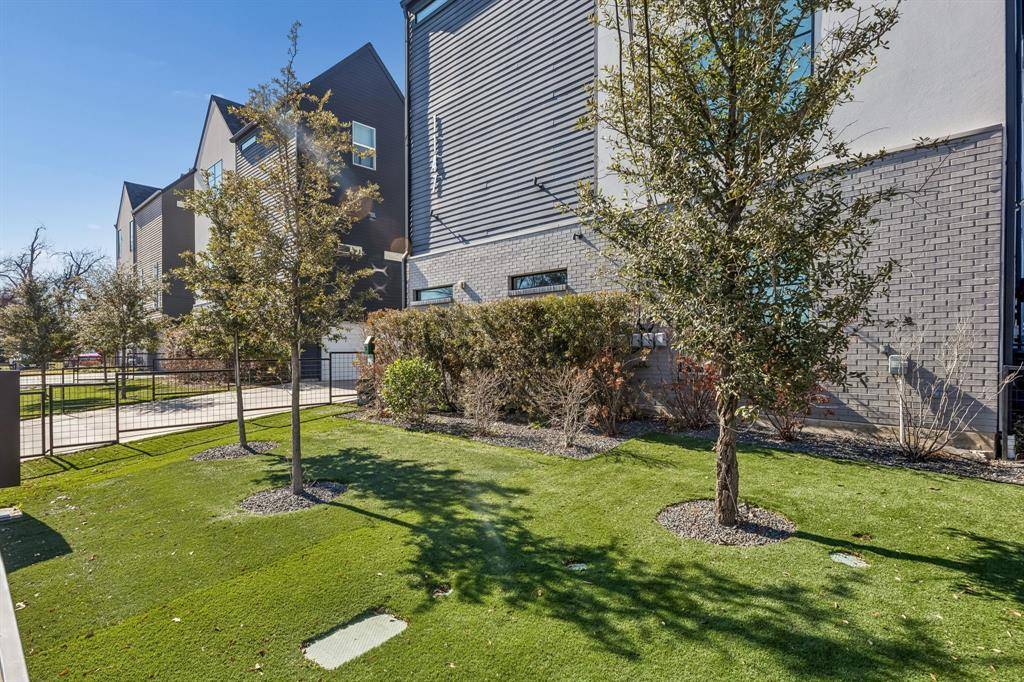 1147 N Madison Avenue #107, Dallas, TX 75208