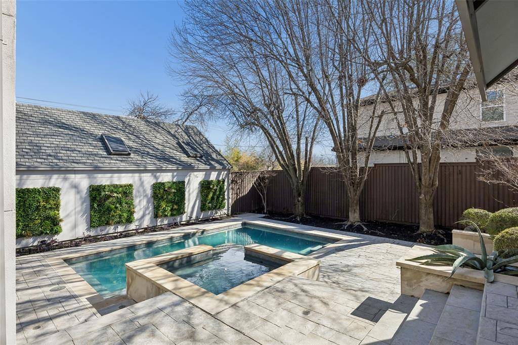 7030 Blackwood Drive, Dallas, TX 75231