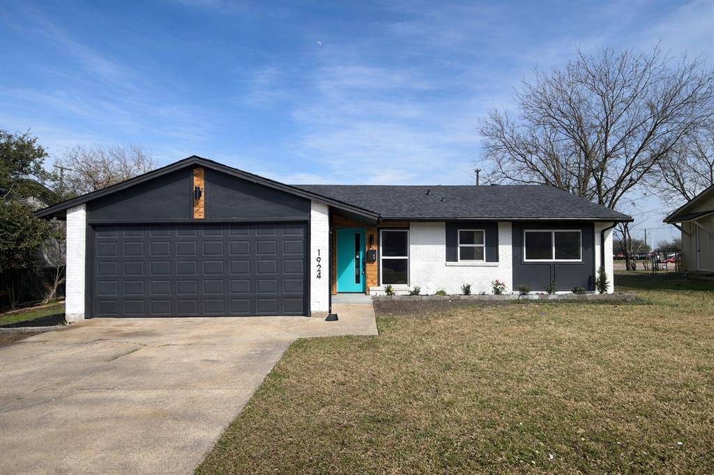 1924 Spiceberry Lane, Mesquite, TX 75149
