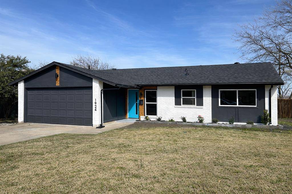 1924 Spiceberry Lane, Mesquite, TX 75149