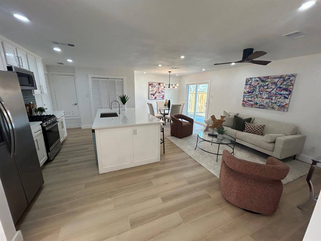 1924 Spiceberry Lane, Mesquite, TX 75149