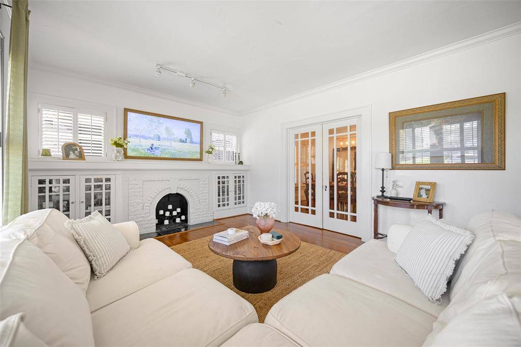 5523 Ridgedale Avenue, Dallas, TX 75206