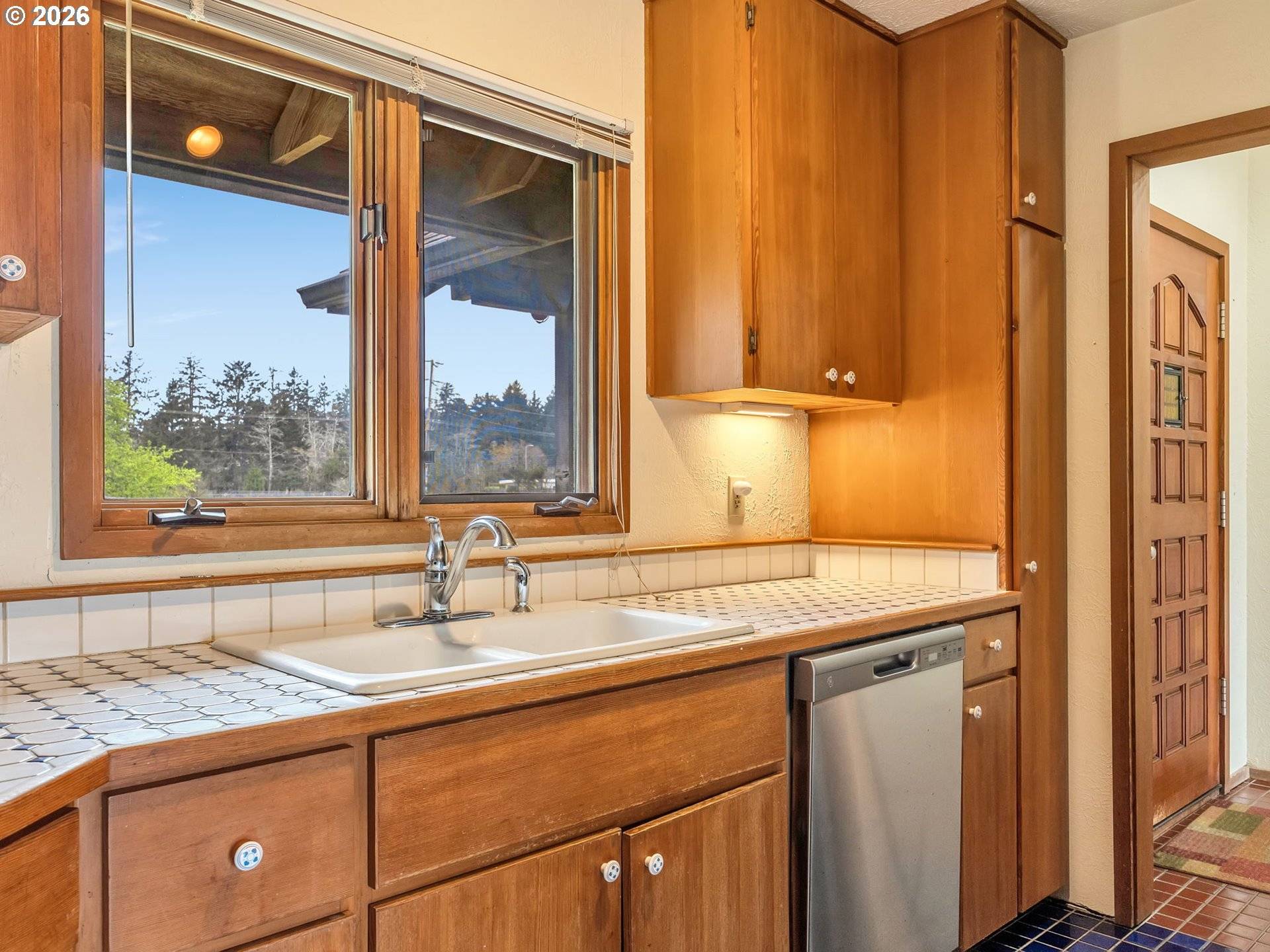 25906 SANDRIDGE RD, Ocean Park, WA 98640