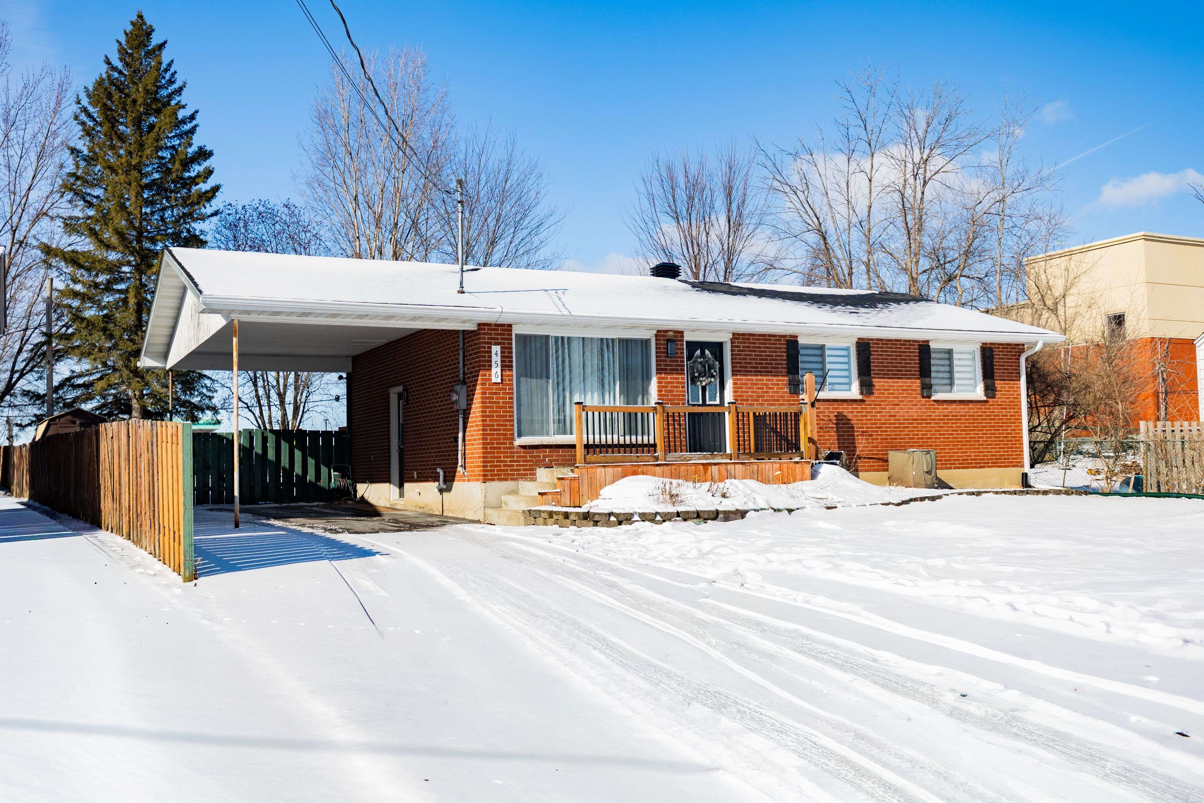 456 Dominion ST S, North Glengarry, ON K0C 1A0