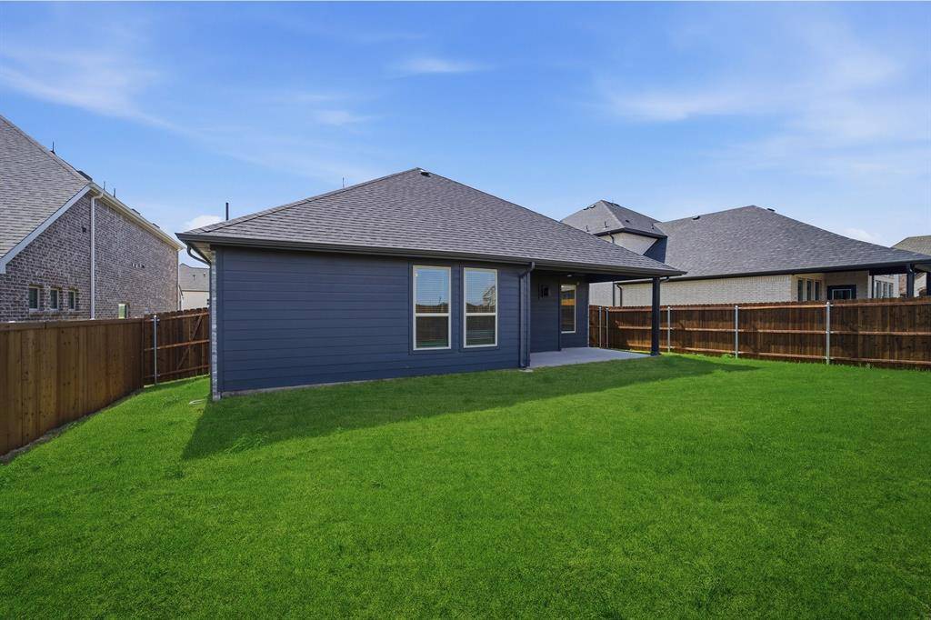 820 Metcalf Drive, Princeton, TX 75071