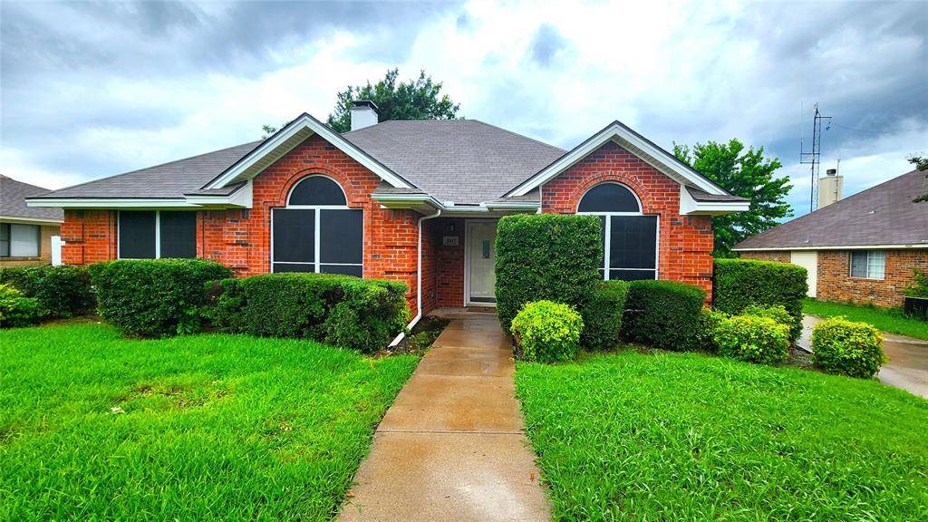 3817 Yellowstone Place, Denton, TX 76209