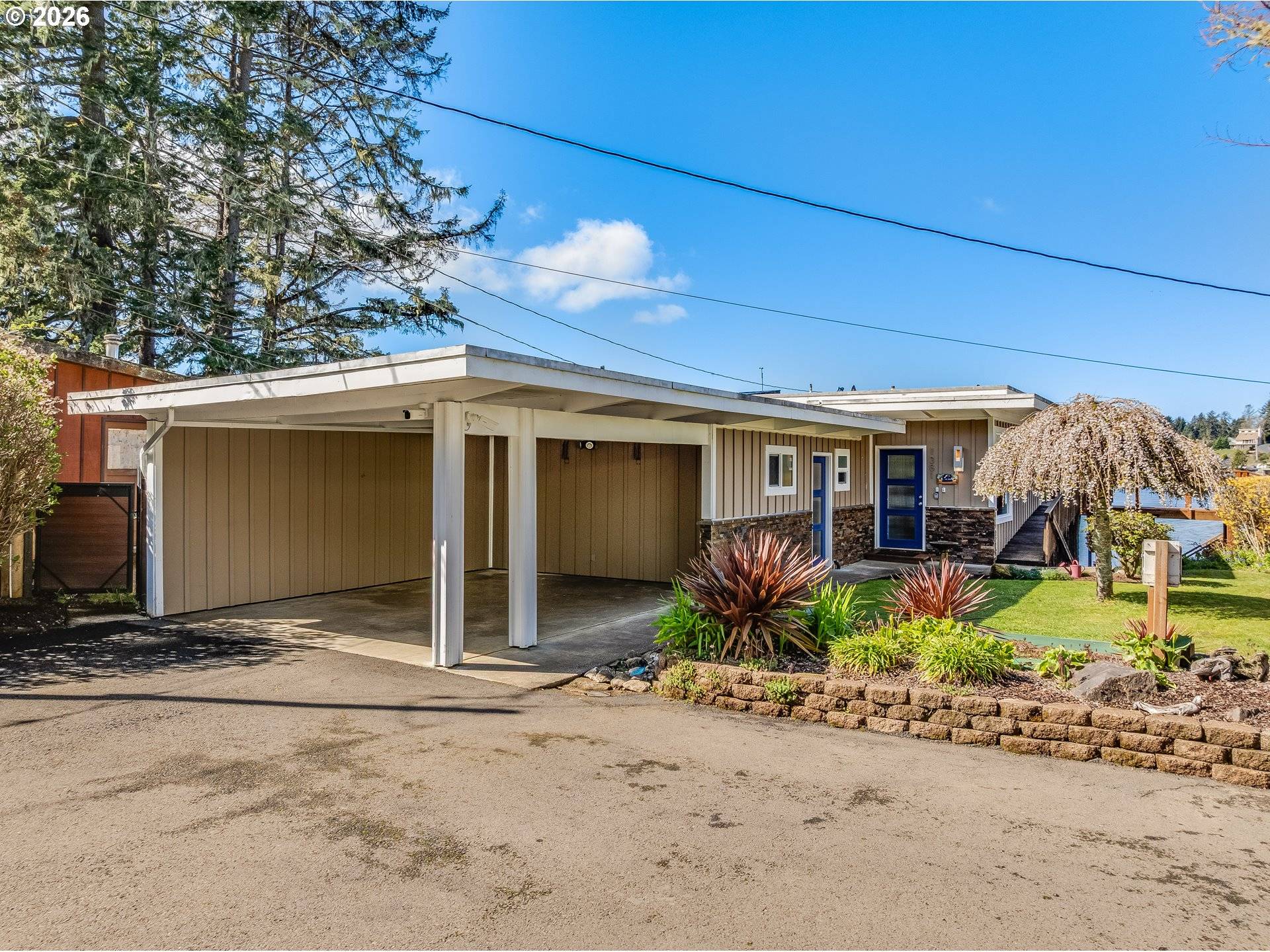 1381 NE EAST DEVILS LAKE RD, Otis, OR 97368