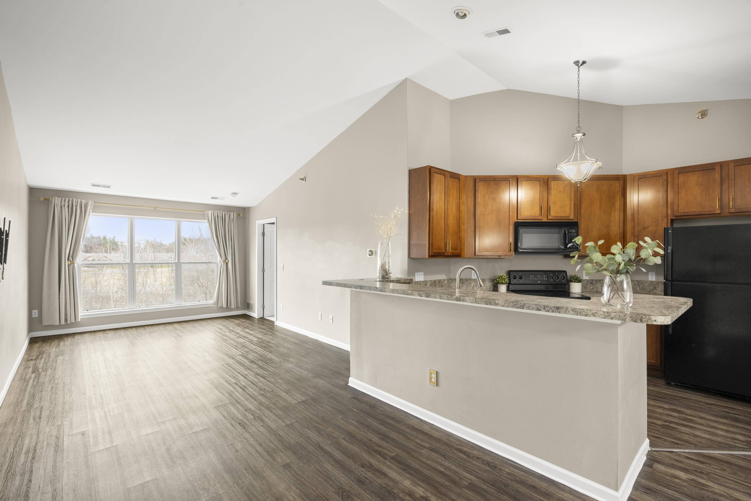 3208 Paradise TRL, Oxford Twp, MI 48371