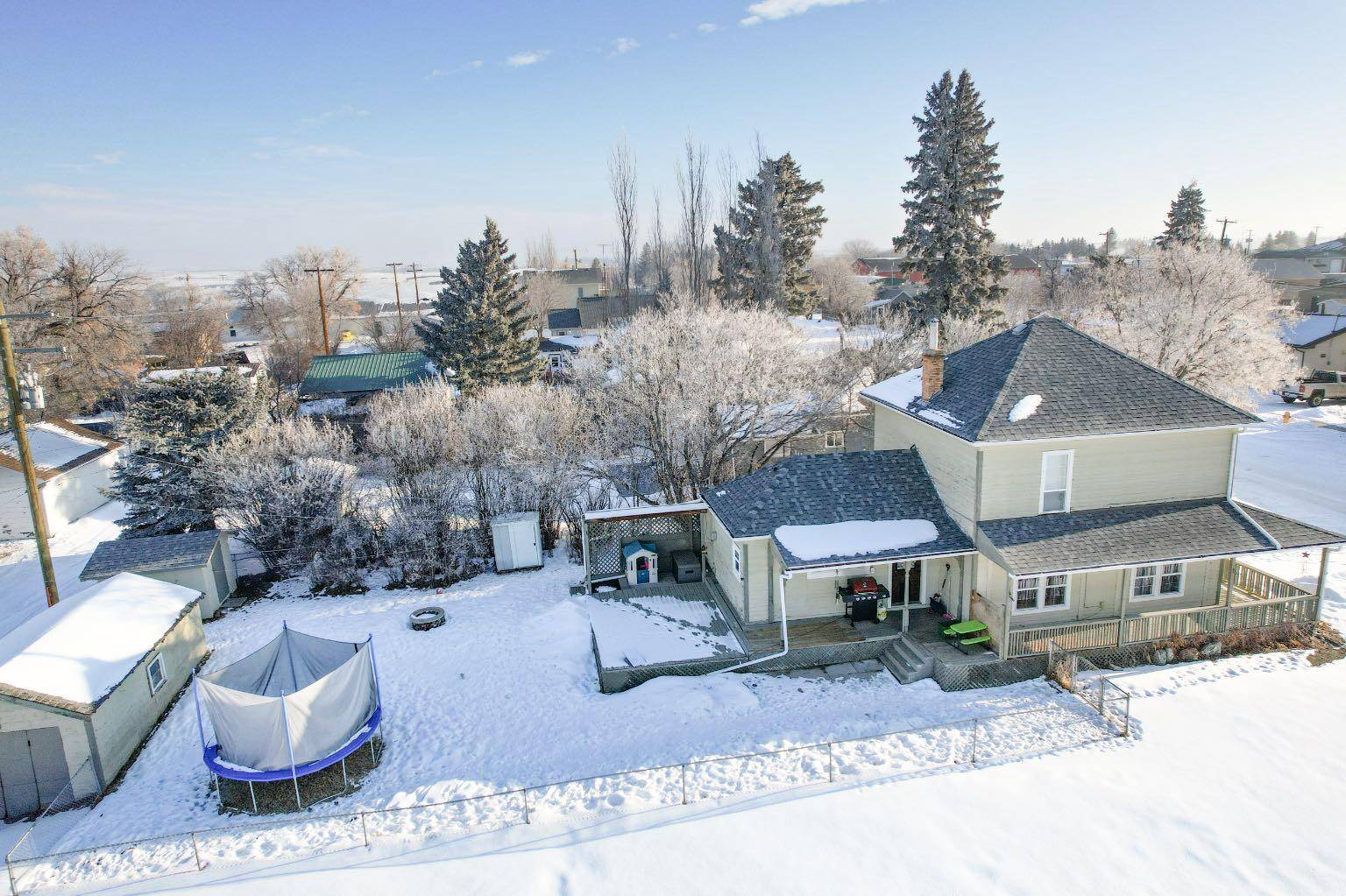 4904 51 ST, Alix, AB T0C 0B0